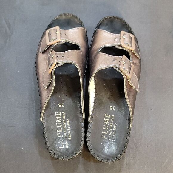 LA PLUME JEN WOMEN'S  ADJUSTABLE BUCKLE STRAP SANDALS - Picture 5 of 16